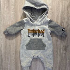 Timberland Baby Hooded Romper 0–3M Gray Fleece One-Piece Outfit Snap Closure